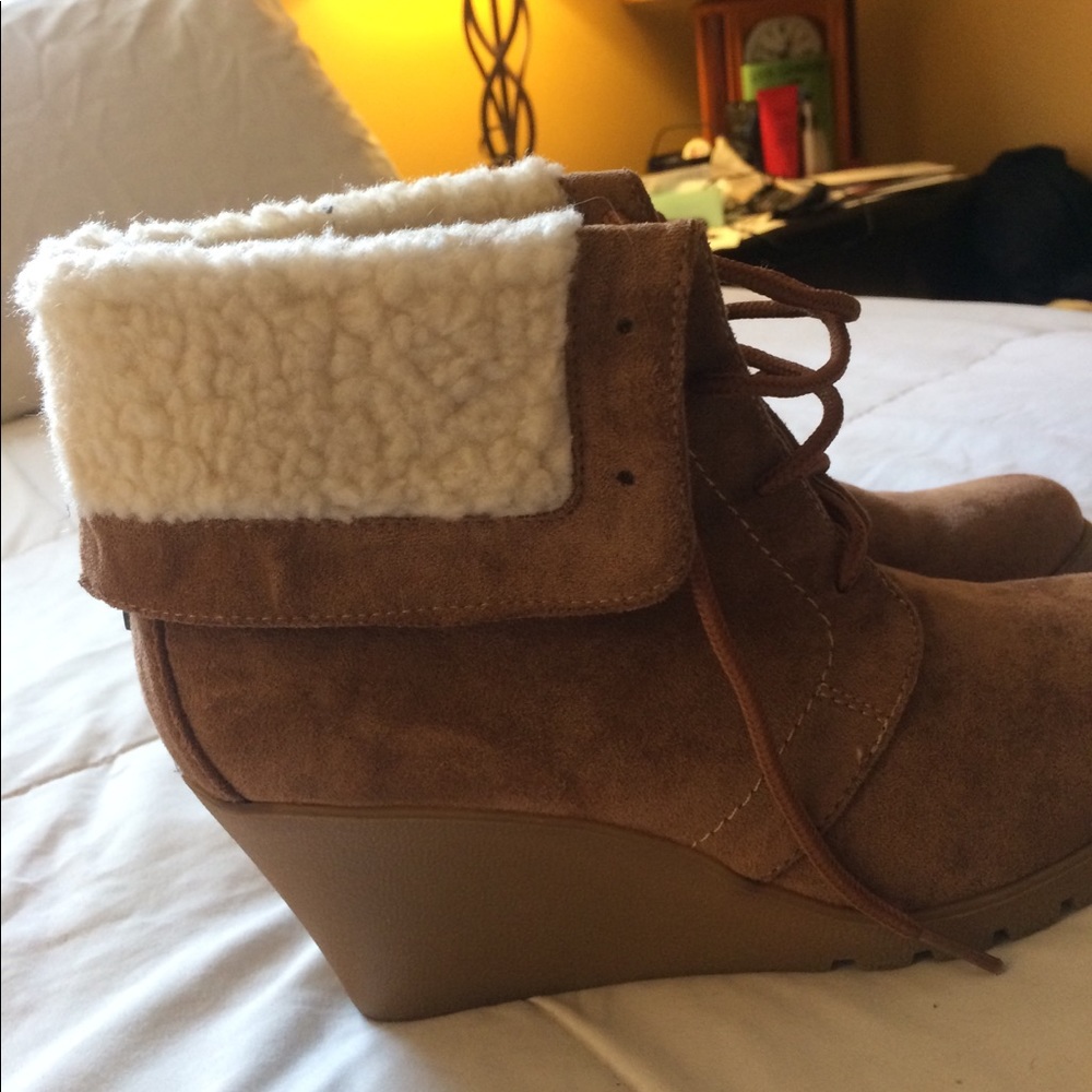 nautica women boots size 8 brand new in box